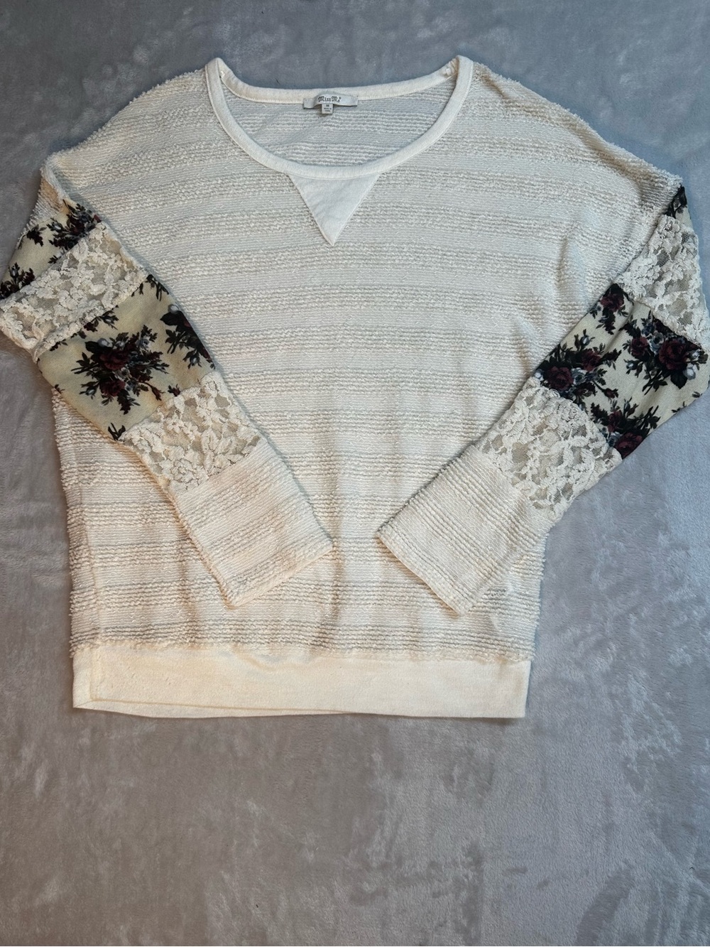 Miss Me Ivory Lace & Floral Sleeve Pullover